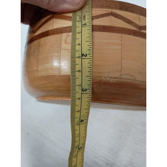 Vintage Red Oak Segmented Wood Round Serving Bowl Salad Rustic Hand Carved - Picture 8 of 8